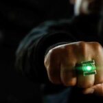UPDATE: New Lanterns Teaser Proves That The Bat Signal Has Nothing On The Green Lantern Signal